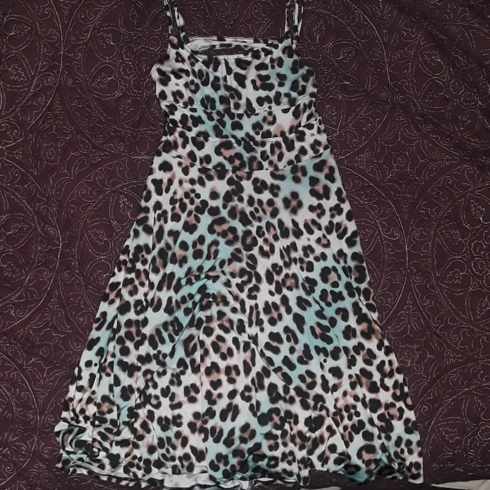 Leopard print silky dress
